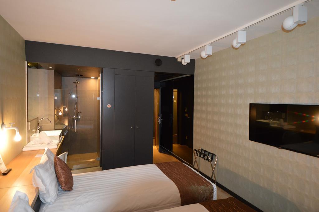 Hotel Amosa Centre